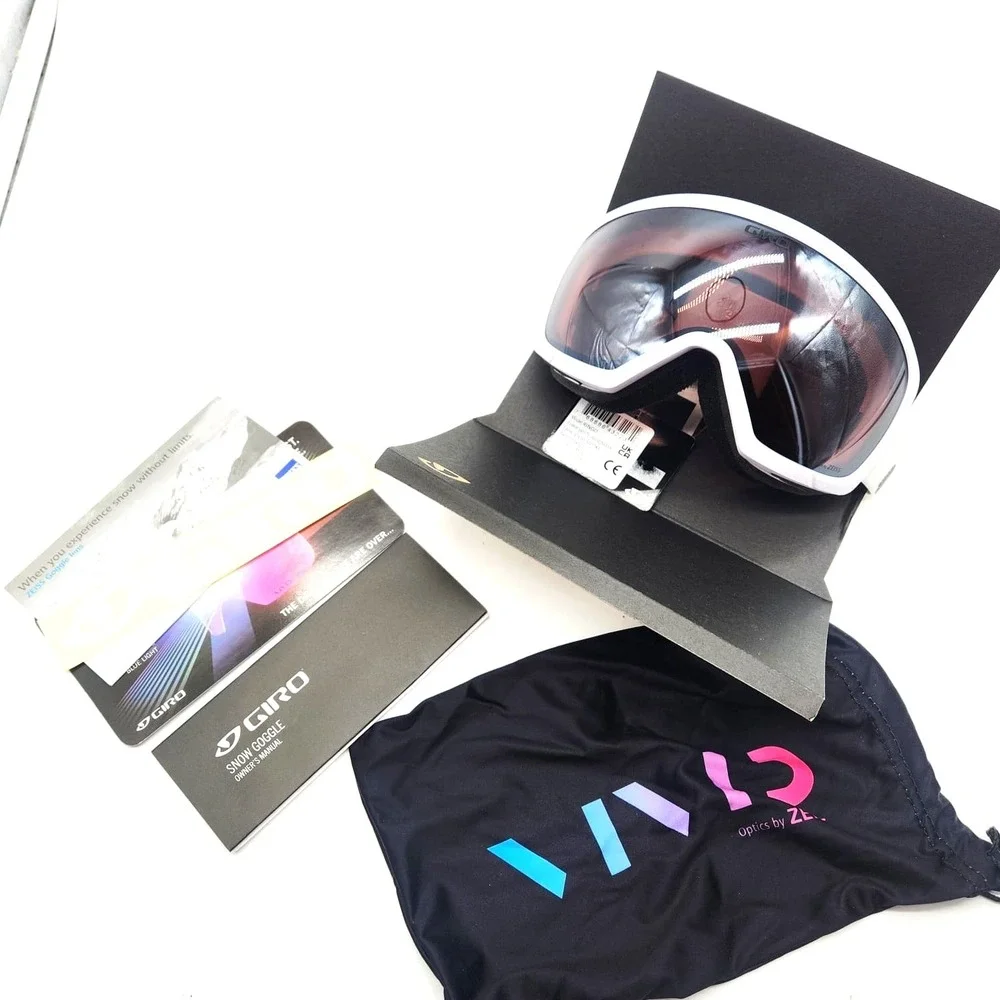 Giro Ringo Ski Snowboard Goggles VIVID Zeiss Lens OTG Anti-Fog‎ White Wordmark
